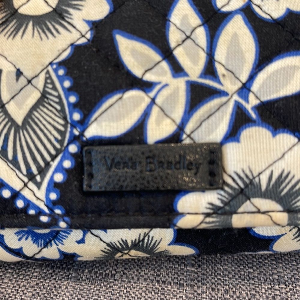 Vera Bradley Small Wallet - Picture 5 of 5